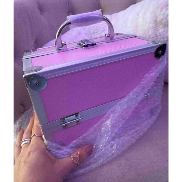 Makeup case - Picture 4 of 4